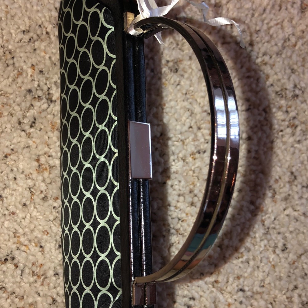 Banana Republic Circle Print Handbag - Picture 7 of 11